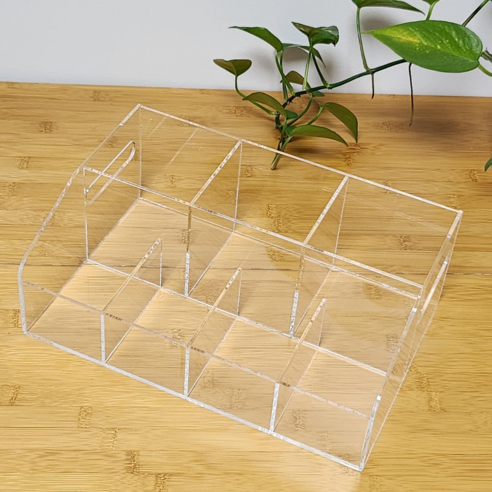 투명한 아름다움으로 탕비실에 질서를 선물하세요.