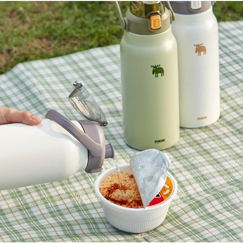 겨울철 따뜻함을 위한 필수품: MOZ 스웨덴 나혼자산다 키 보온병