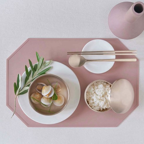 찬란한 빛, 건강한 식탁: 광명유기 방짜유기 단반상기 세트로 삶의 품격을 높이다.