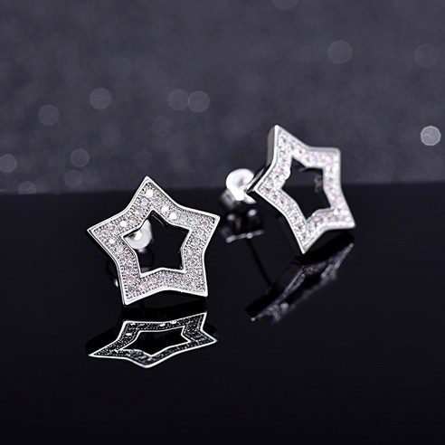 Qiaolanxuan 패션 한국식 기질 중공 다섯개 별이 박힌 다이아몬드 귀걸이 여성용 도매 귀걸이 제조 업체
