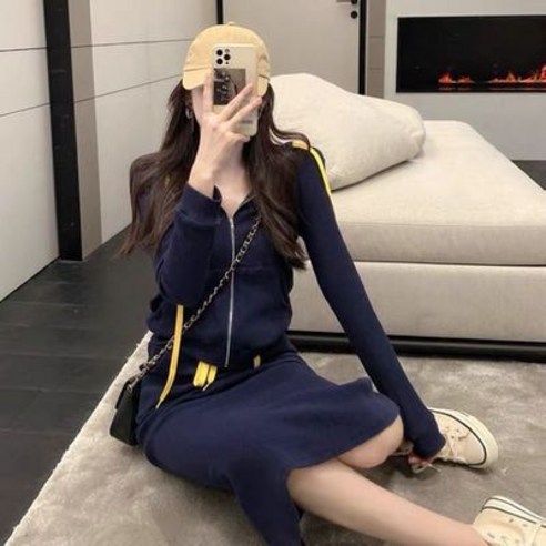 KORELAN 감령양기캐주얼세트여초가을신상품시크시크한파스텔자수투피스스커트