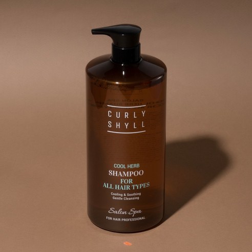 맑고 건강한 두피를 위한 커리쉴 쿨 허브 샴푸