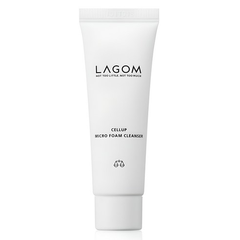 라곰 셀럽 마이크로 폼 클렌저: 섬세한 거품이 선사하는 촉촉한 맑음 라곰