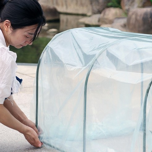 소형 온실로 나만의 텃밭을 가꾸세요