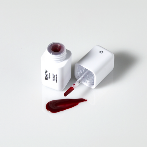 자신만의 매력적인 립 컬러를 찾아보세요