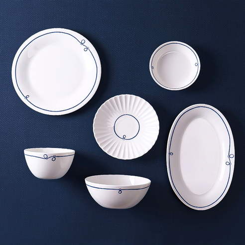 식탁에 감성을 더하는 프리즐 블루 홈세트