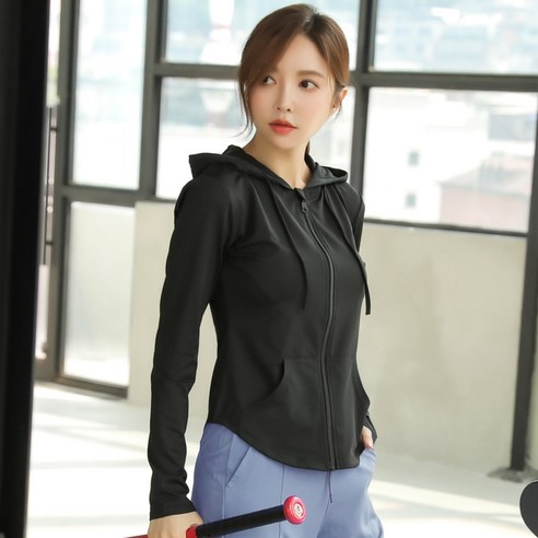 편안함과 스타일을 모두 갖춘 운동복