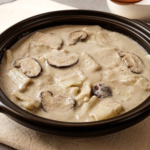 고소함이 가득한 향수, 시골 들깨수제비 밀키트로 떠나는 미식 여행 들깨수제비