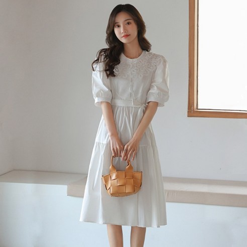 타니즈 퍼프소매 레이스 반팔 원피스