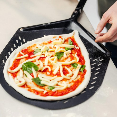 Gozney Balance 피자 서버: 완벽한 피자 핸들링을 위한 필수품