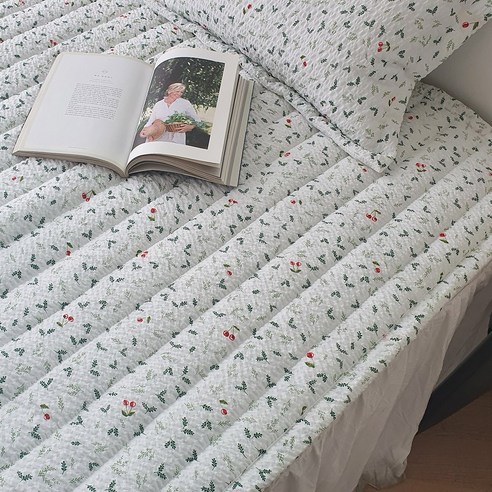 여름에 안성맞춤인 침대 패드