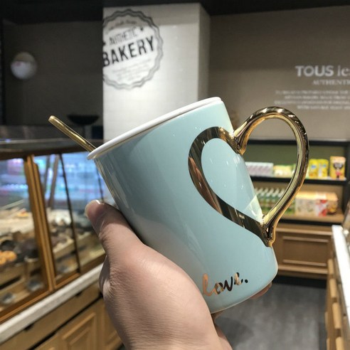 창조적 인 사랑 커피 머그잔 여성 세라믹 뚜껑 숟가락 개인화 된 연인 컵 홈 컵, 호수 블루 스푼