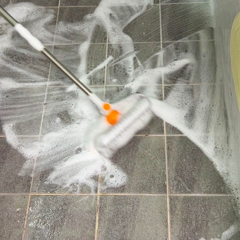 화장실과 욕실의 빈틈과 얼룩 제거를 위한 다용적이고 편리한 청소 솔루션