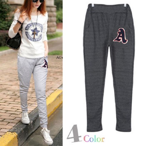 편안하면서도 스타일리시한 여자 뽀글이 트레이닝 바지