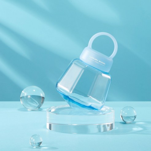 딸기 생활 다이아몬드 물컵 아이디어 휴대용 투명 플라스틱 컵 야외 운동 물컵 여름 개성 핸드컵, 청색, 350ML