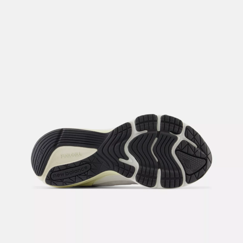 편안함과 스타일의 완벽한 조화: 뉴발란스 990v6