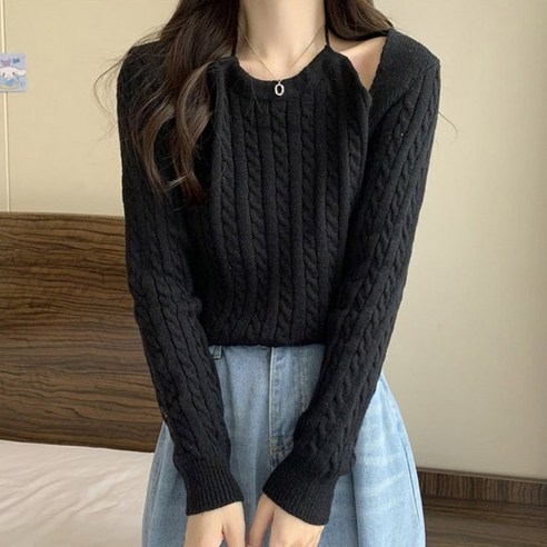 [쿠팡] 어깨트임니트 여성긴팔 홀터넥 볼레로 부클 오프숄더 스웨터