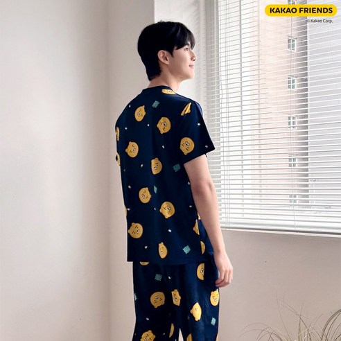 뷰패코 카카오프렌즈 커플 잠옷으로 쾌적하고 행복한 여름밤 보내세요!