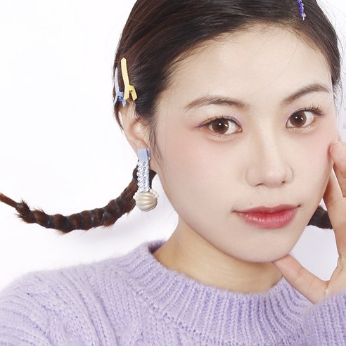 재미있는 귀걸이 헤어핀 크리스탈 귀걸이 귀여운 재미있는 원래 디자인 작은 그룹 독특한 귀걸이