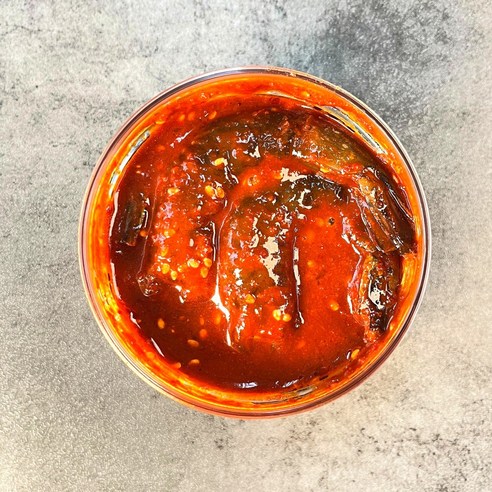 신선하고 편리한 1+1 한끼루 깐새우장으로 해산물 요리에서 맛과 편리함을 모두 만끽하세요.