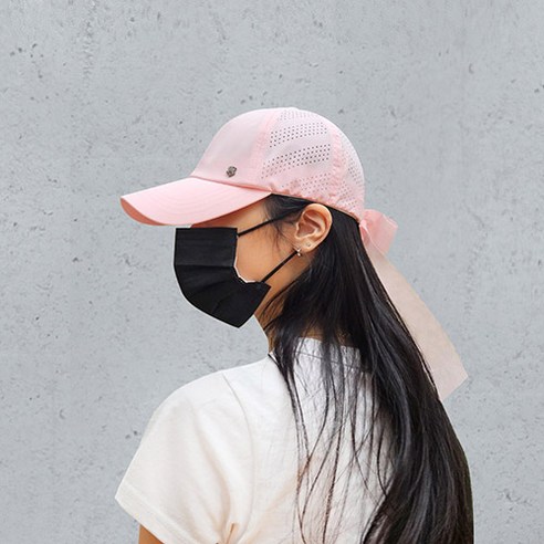 편안한 착용감과 세련된 디자인의 MQUM 여성 골프 모자