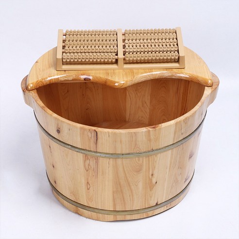 향긋한 백향목 족욕기로 나만의 힐링 타임을!