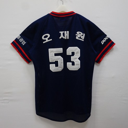 영원한 캡틴 오재원의 향수를 담은, 두산 베어스 올드 원정 유니폼 두산올드유니폼