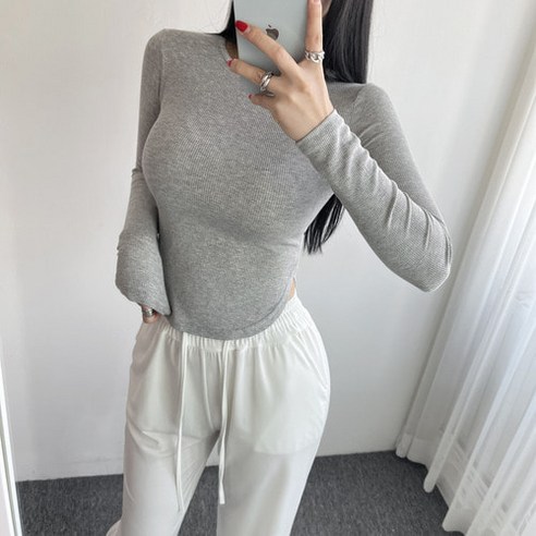 여성 가을 원피스50대 60대 추천상품 몸매를 돋보이게 하는 글램핏의 긴팔 쫄티 티셔츠: 완벽한 핏과 스타일 여성 가을 원피스50대 60대 추천상품 몸매를 돋보이게 하는 글램핏의 긴팔 쫄티 티셔츠: 완벽한 핏과 스타일