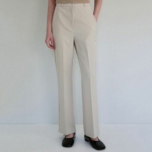 SLIM SEMI BOOTCUT SLACKS (LIGHT BEIGE)