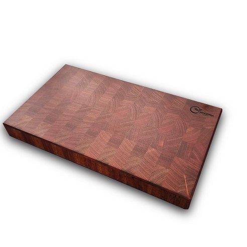 캠핑의 품격을 높이는 프리미엄 엔드그레인 도마