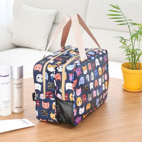 수영과 해변 휴가에 필수적인 그로스팟 수영가방