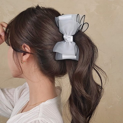 디아망 오간자 리본 헤어핀으로 나만의 특별한 스타일을 완성하세요!