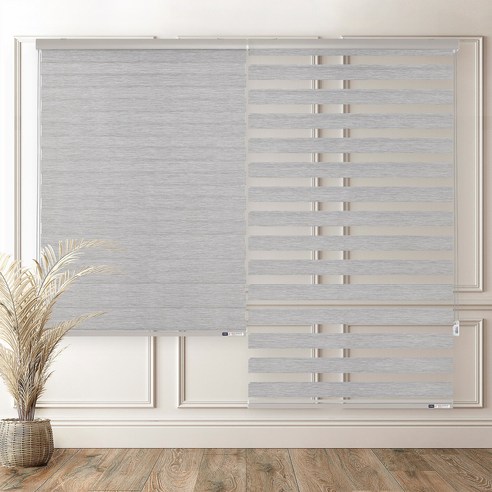 맞춤형 블라인드의 우아함과 편의성이 완벽하게 조화를 이룹니다.