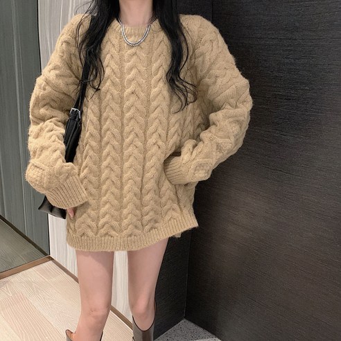 리얼 샷 온라인 연예인 디자인 감각 순수한 두꺼운 단색 홍콩 스타일 니트 트위스트 스웨터