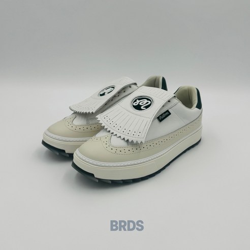 편안함과 스타일을 동시에 잡는 말본 골프화로 즐거운 라운딩을 경험하세요