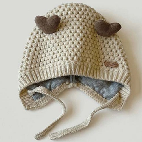 하트 니트 겨울모자: 아이를 따뜻하고 귀엽게 지키는 겨울 필수품