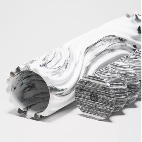 뭉친 근육 안녕! 룰루레몬 폼롤러로 가볍고 활기찬 하루를!