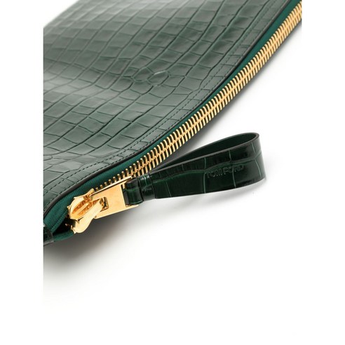 톰 포드 레더 클러치: 당신의 스타일을 완성하는 궁극의 그린