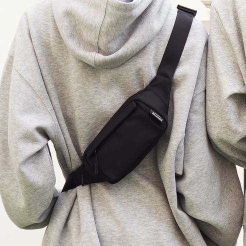 "가볍게 떠나자! 내 몸처럼 편안한 담앤드솜 2세대 미니 힙색 사용 후기" 미니슬링백