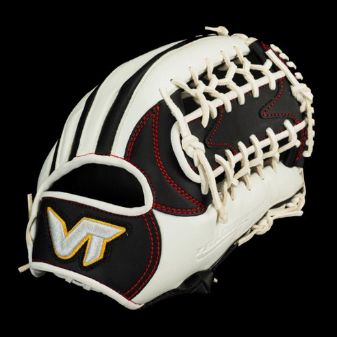 넓은 외야, 스톰 볼트 글러브와 함께 마음껏 누비세요!