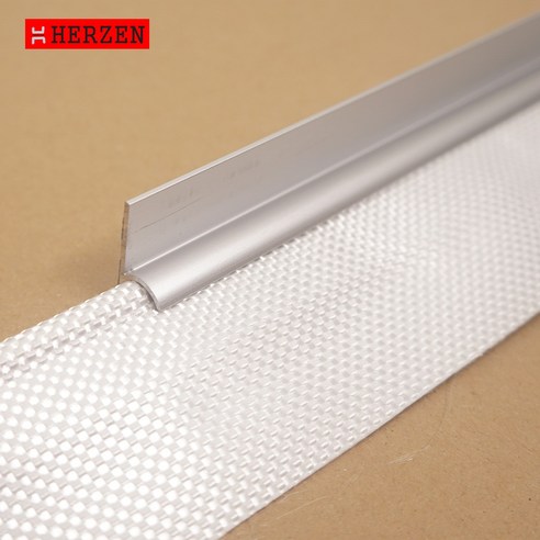 캠핑의 완성도를 높이는 고품격 알루미늄 어닝 레일