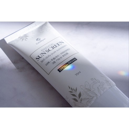 백탁, 눈시림 걱정 없이 촉촉하게 빛나는 피부, 코코린느 선크림으로 완성하세요!