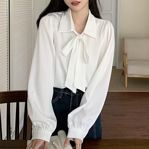 추천제품 세련된 여성미를 더하는 주디앤의 샤론 리본 매듭 퍼프 블라우스