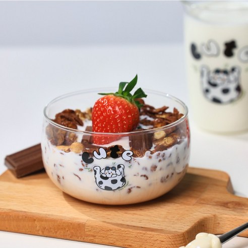 사랑스러운 디자인으로 일상에 행복을 더하는 아르앤유 밀크 카우 멍멍이 디저트 볼 유리컵 3종 세트