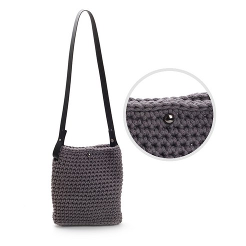 우아하고 맞춤화된 솔트레지 14, 골드를 선택하여 개인적인 스타일을 표현하고 소중한 순간을 기념하세요.