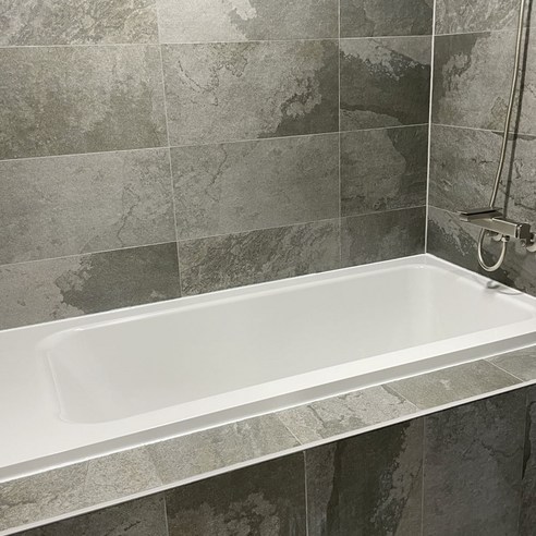 하루의 피로, 호텔 스파처럼 녹여낼 수 있다면? 평면형 욕조 선택 가이드 매립욕조