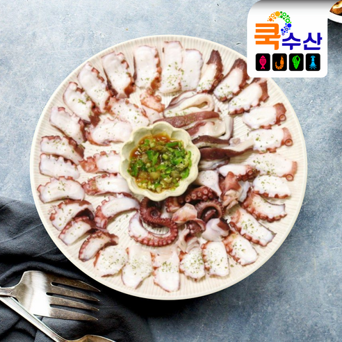 탱글탱글하고 쫄깃쫄깃한 국내산 자숙 돌문어