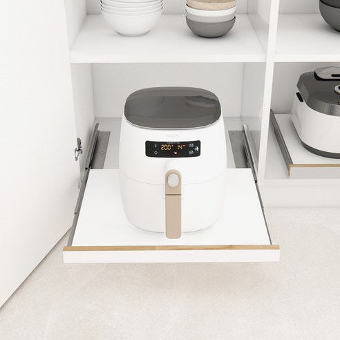 좁은 공간, 낼름 슬라이딩 선반 하나로 수납 고민 해결!