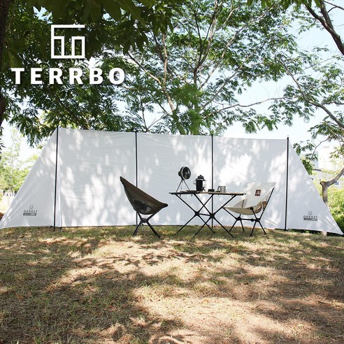 편리하고 내구성 있는 테르보 트레스 윈드스크린으로 야외 모험에 자신감을 갖추세요.