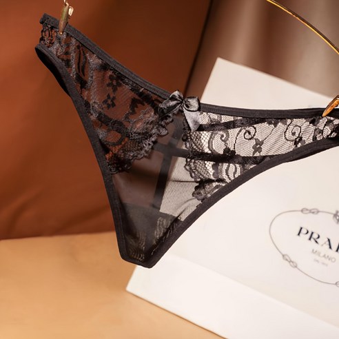 섬세한 밤의 속삭임: 당신의 아름다움을 더욱 돋보이게 할 T팬티 여자망사티팬티